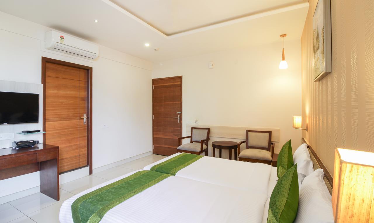 Maharaja Inn Chikmagalūr 외부 사진